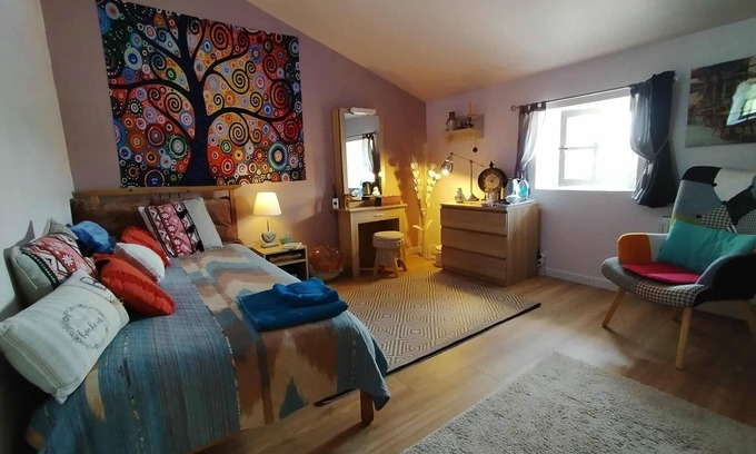 Viennay Bed & Breakfast | Beautiful guest room in an old farmhouse with character. Nature and countryside