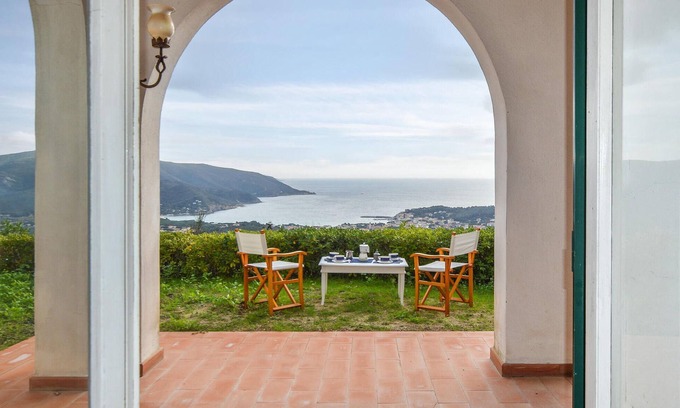 San Piero in Campo House | Beautiful home in San Pietro in Campo