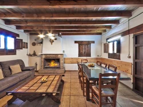 Serval House | Beautiful holiday home in Andalusia with heated pool