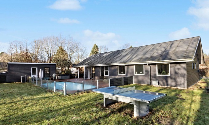 Glesborg House | Beautiful home in Glesborg