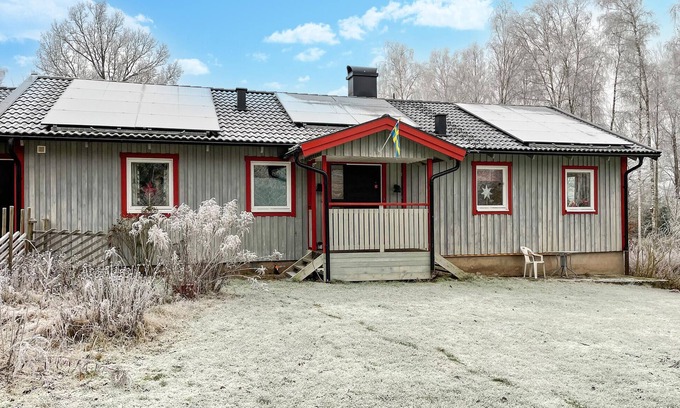Skeppshult House | Beautiful home in Hylte with sauna