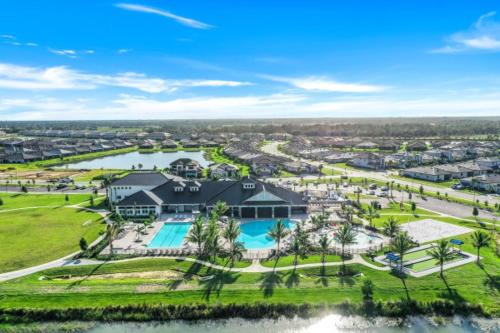 Gateway House | Beautiful Home in Paradise