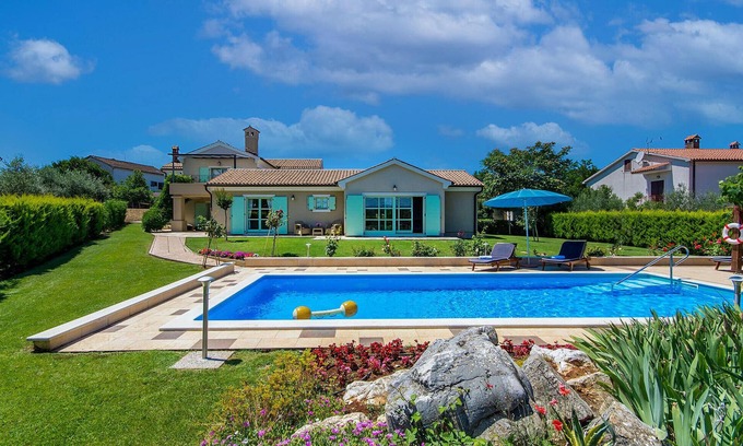 Tar-Vabriga House | Beautiful home in Tar