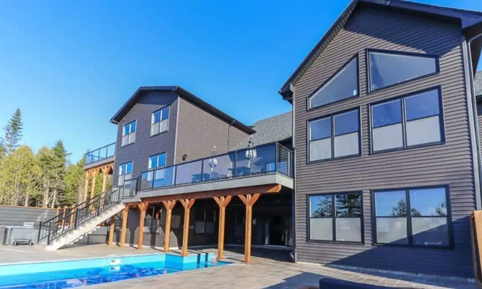 Quispamsis Villa | Beautiful Home Tucked in a Quiet Neighborhood of Quispamsis