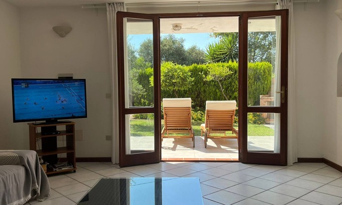 Torre del Pozzo House | Beautiful house with garden 100 m from the sea. Sinis Regional Park - Montiferru