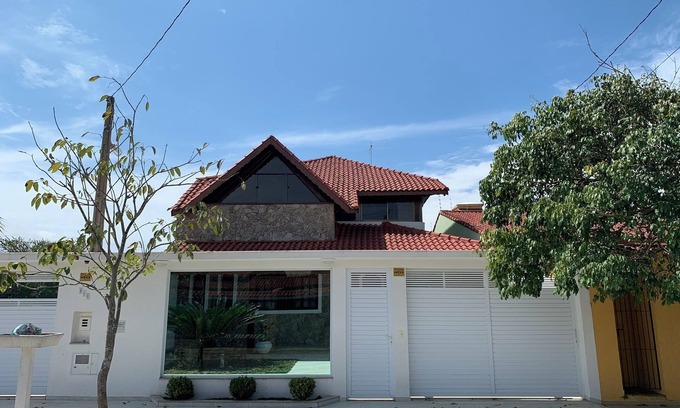 Cidade Nova Peruibe House | BEAUTIFUL HOUSE WITH POOL AND BARBECUE