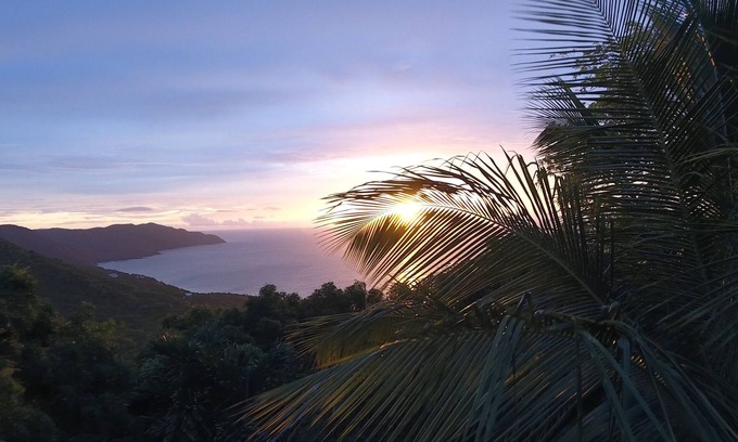 Estate Belvedere Cottage | Beautiful mountain top cottage with a gorgeous view of the Caribbean Sea