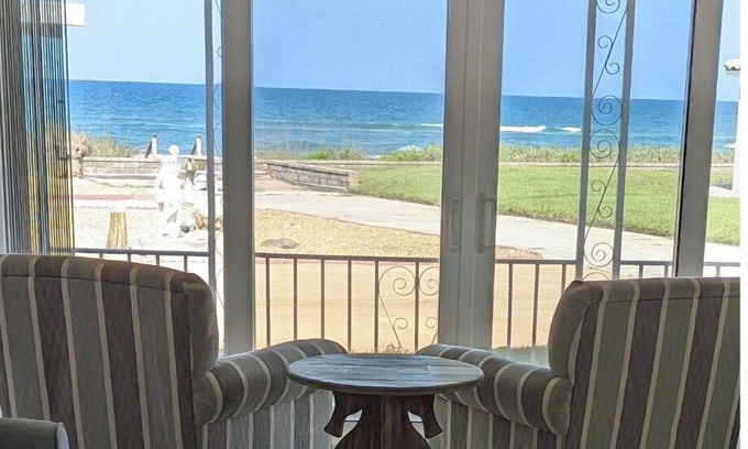 O'byrne House | Beautiful Ormond Beach House! Steps from the Ocean
