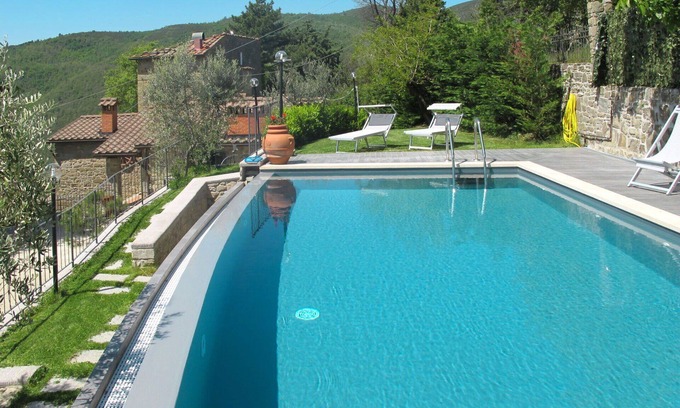 Poggio di Loro House | Beautiful private villa for 6 people with private pool, TV and terrace
