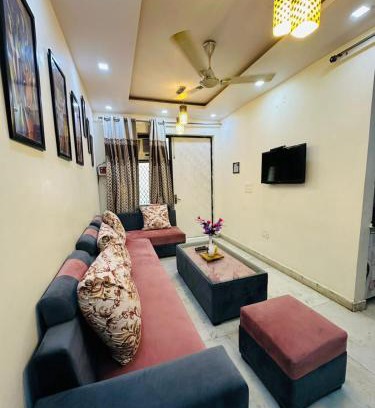 New Delhi Apartment | Beautiful Private 1BHK Apartment for all Occasions