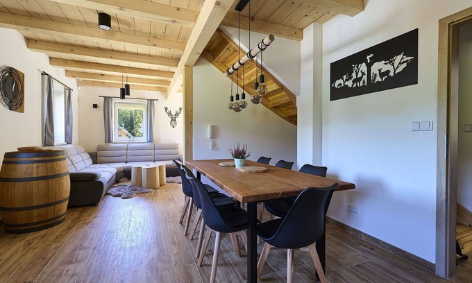 Smrzovka House | Beautiful private villa for 6 guests with WIFI, TV and terrace