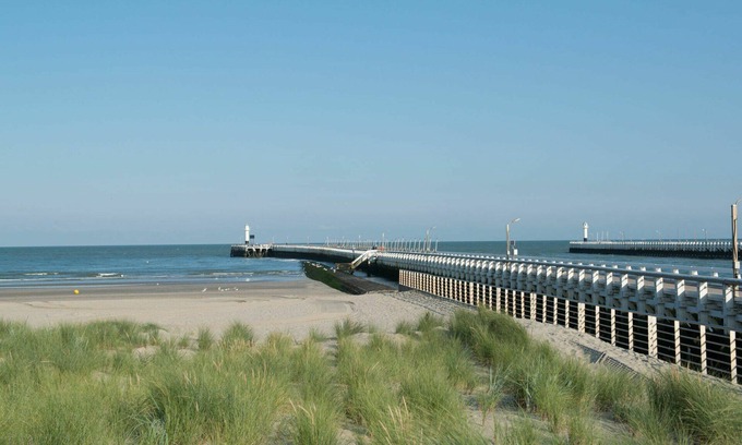Nieuwpoort-aan-Zee House | Beautiful private villa for 6 people with pool, WIFI, TV, terrace and parking