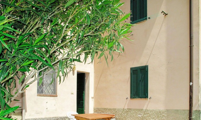 Scansano House | Beautiful private villa for 3 guests with patio