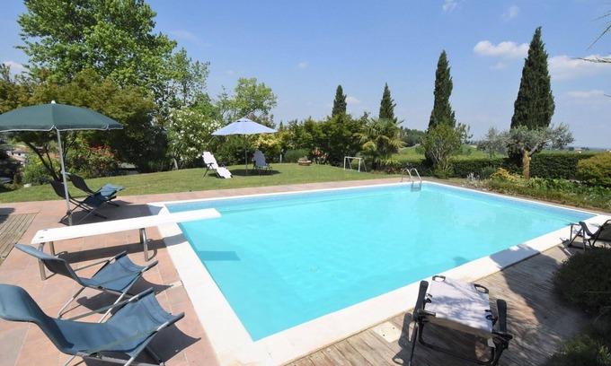 Zenevredo Villa | Beautiful private villa with WIFI, private pool, A/C, TV, patio, pets allowed and panoramic view