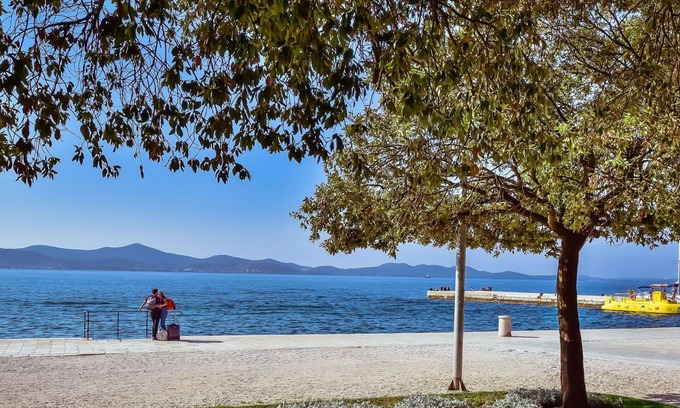 Zemunik Donji House | Beautiful private villa with A/C, WIFI, private pool, TV, terrace, pets allowed and parking