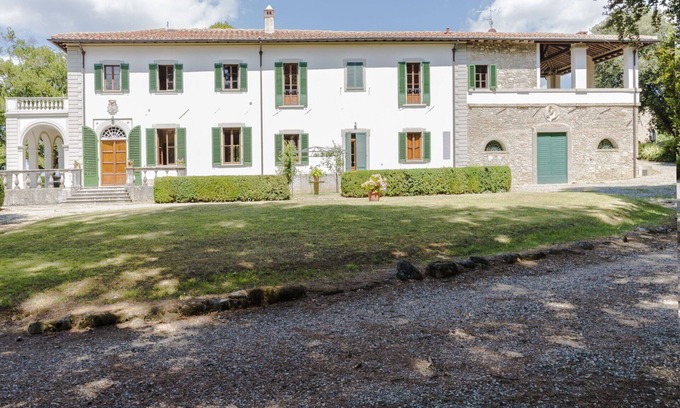 Vicchio Villa | Beautiful private villa for 12 people with private pool, WIFI, TV, terrace and panoramic view
