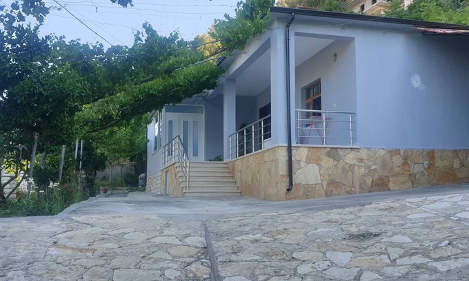 Berat House | Beautiful room 5 min from the city center with an incredible view