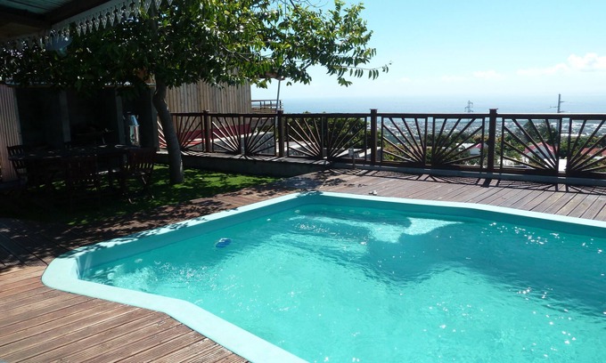 Sainte-Clotilde House | Beautiful sea view villa, well equipped and furnished, secure swimming pool, games room.