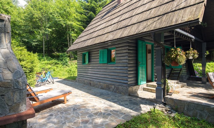 Kostel Villa | Beautiful secluded holiday home with private sauna and beach - pet friendly