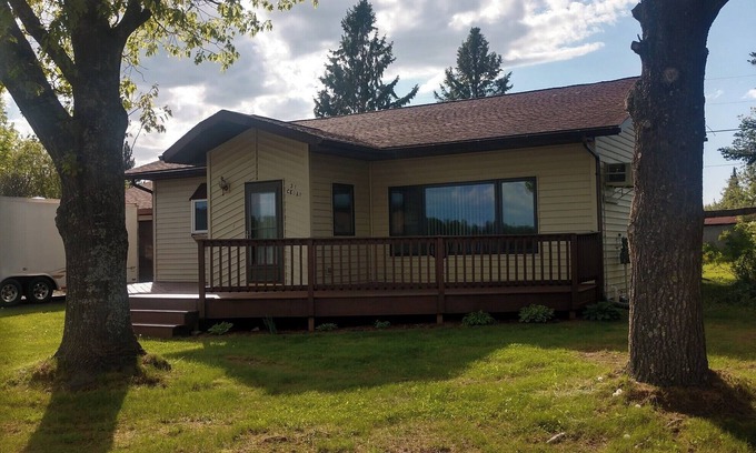 White Pine House | Beautiful, spacious 3 BR, 2BA home, close to everything the UP has to offer!