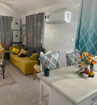River Oaks House | Beautiful Vacation Home