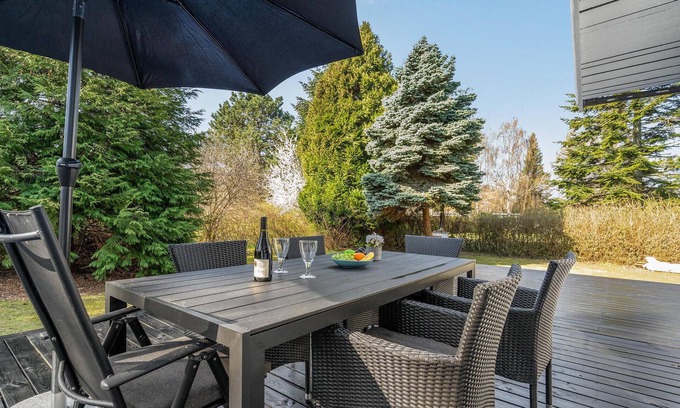 Maribo House | Beautiful vacation home with large terrace on Askø.