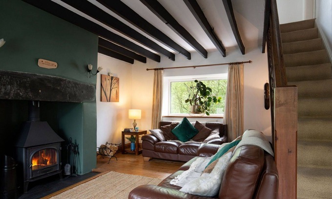 Dolwyddelan House | Beautiful villa for 5 guests with WIFI, TV and pets allowed