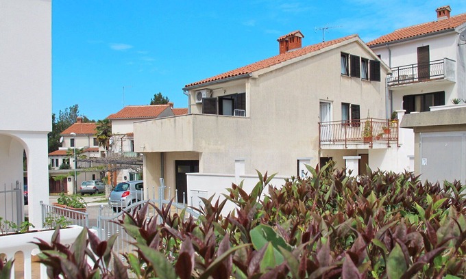 Brulo House | Beautiful villa for 4 people with A/C, WIFI, TV, terrace and pets allowed