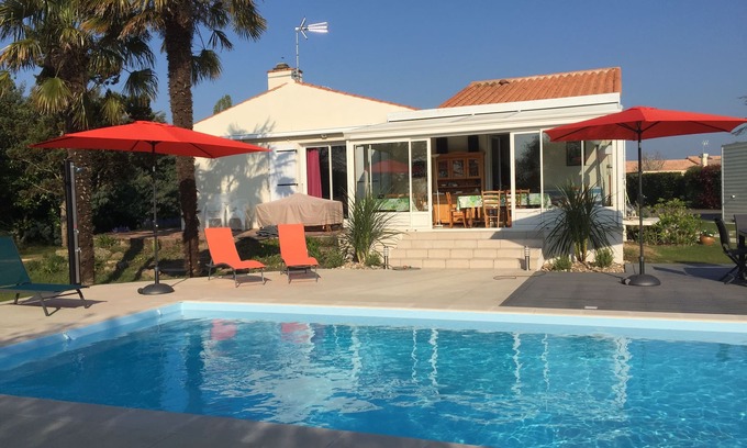 Saint-Mathurin House | Beautiful villa 10 pers. near S. d'Olonne, heated pool