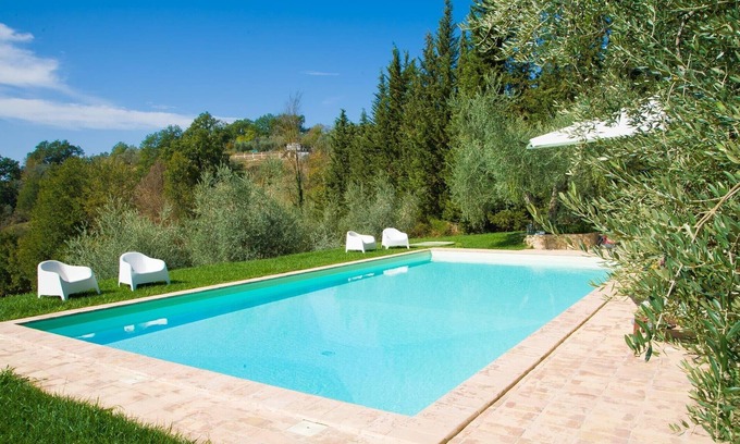 Tarano Villa | Beautiful Villa with large pool close to Rome in the Sabina Hills 6-14 guests