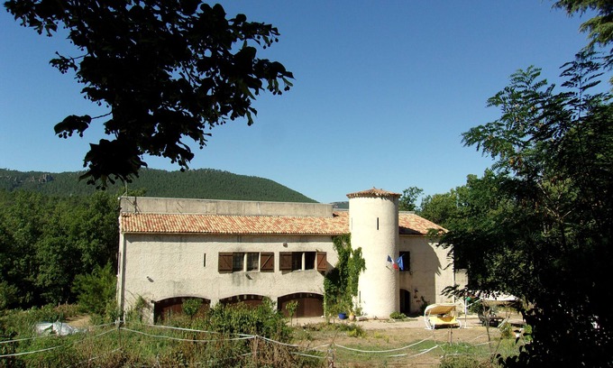 Bagnols-en-Foret Other | Bed and breakfast La Tour 6 people.