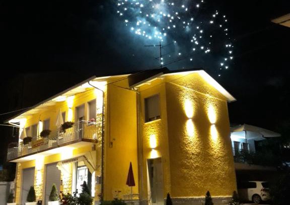 Polinago Bed & Breakfast | Bed and Breakfast lo Scrigno