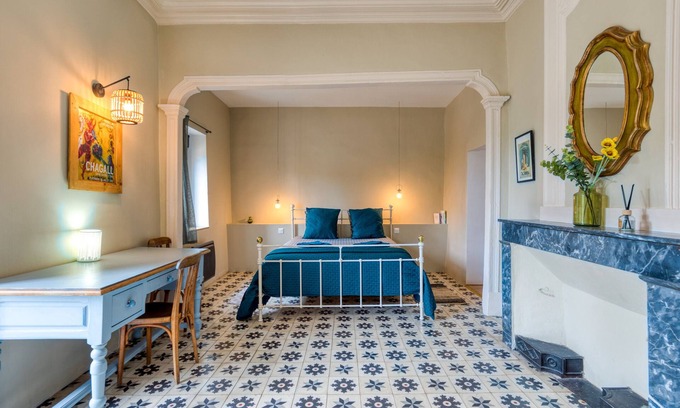 Saint-Andre-de-Sangonis Bed & Breakfast | Bed and Breakfast 'Vue Jardin' with Shared Pool, Shared Garden and Wi-Fi