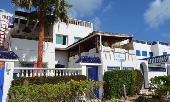 Oualidia Apartment | Beida 1/apartment of the villa Beida facing the lake and 200m from the ocean.