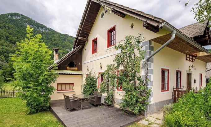 Bohinjska Bela Cottage | Bela Luna—Charming Garden Cottage near Lake Bled