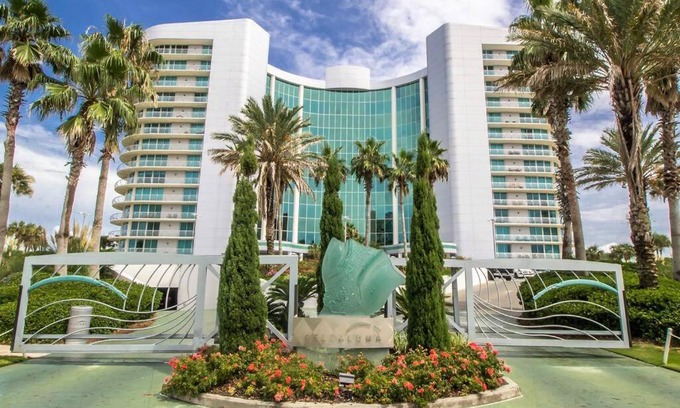 Orange Beach East Apartment | Bella Luna 1009 - Luxury Bayfront 3bd/3ba