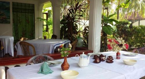 Manmunai North Bed & Breakfast | Beni Beach Resort Batticaloa, Sri Lanka