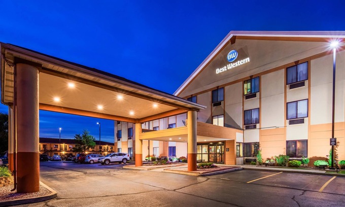 Merrillville Hotel | Best Western Inn & Suites of Merrillville