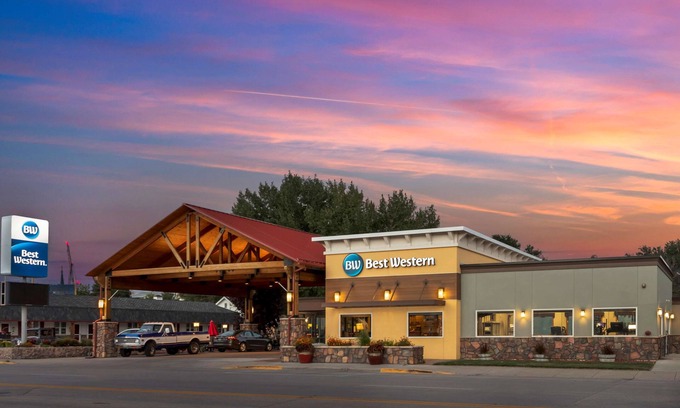 Lusk Hotel | Best Western Pioneer