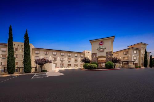 Page Hotel | Best Western Plus At Lake Powell