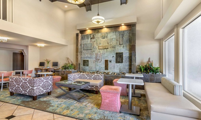 Munras Avenue Hotel | Best Western Plus Monterey Inn