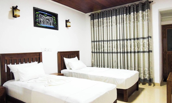 Debarawewa Hotel | Better Yala Home