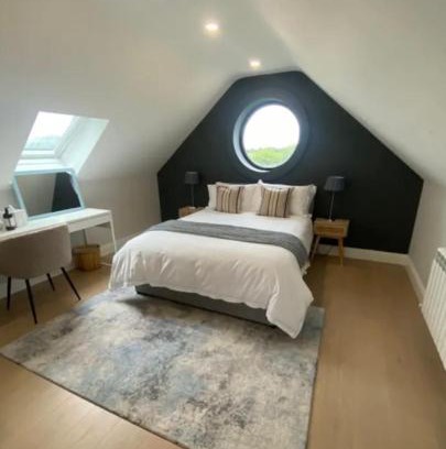 Leinster House | Beyren House Guest Suite
