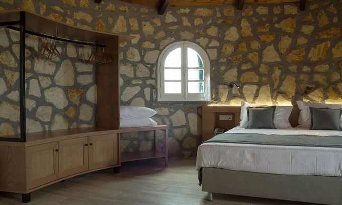 Almiros Beach Apartment | BH816 - C - Suite Kerkyra