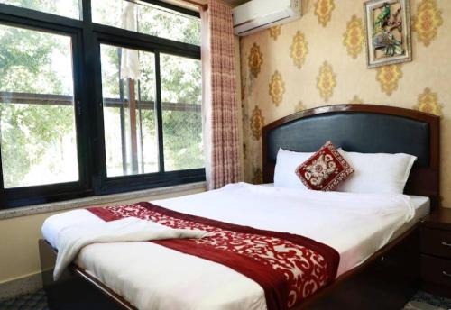 Kathmandu Hotel | Bhuwani Himalayan Height Hotel