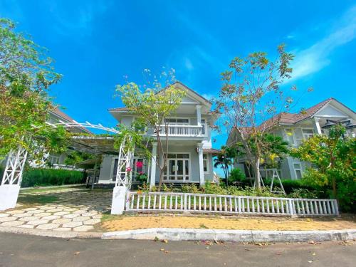 Phu Hai Beach Apartment | Biệt thự sealinks và căn hộ studio Ocean vista Sealinks Mũi Né