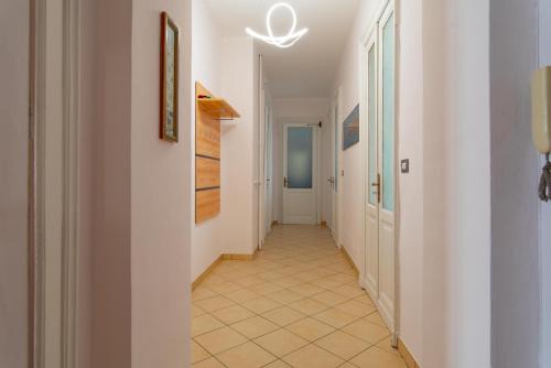 San Donato - Campidoglio Apartment | Bianzè 21, Casa di Charme by HAPPYHOSTORINO