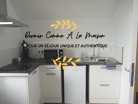 Saint-Julien-de-Vouvantes Apartment | Bienvenue à Saint Julien De Vouvantes - Dormir Comme A La Maison