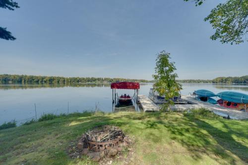 Rice Lake House | Big Fish Bay Hideaway - Rice Lake Home with Dock!