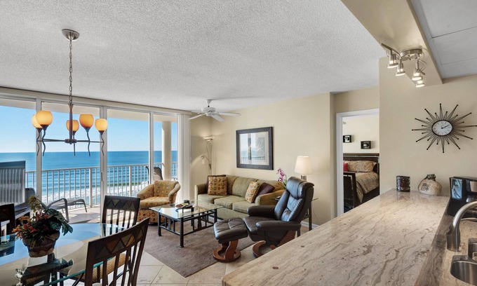 Long Beach Condo | Big Savings at Long Beach Resort during Renovations W/Free Beach Chair Service